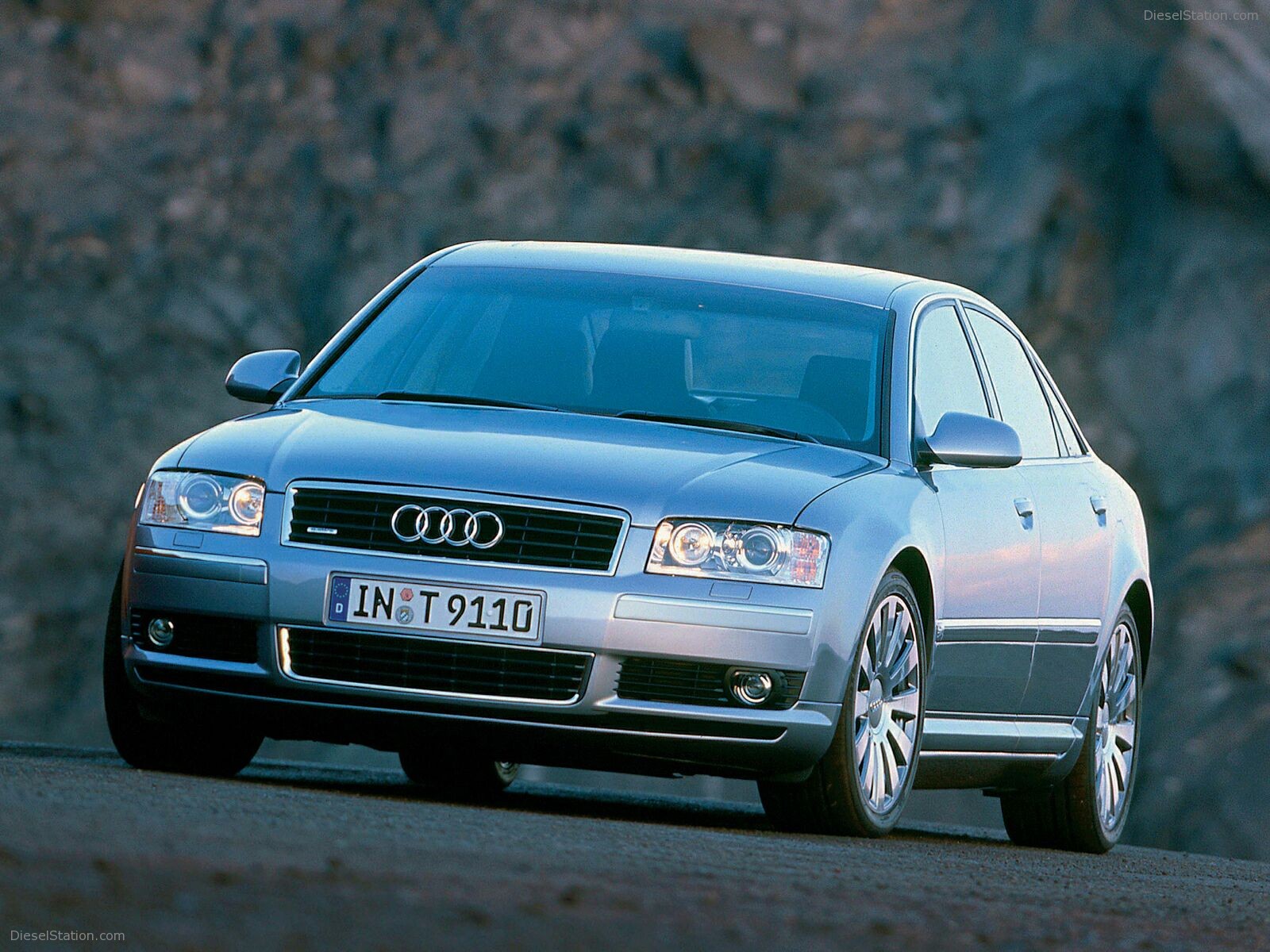 Audi A8 (2004)